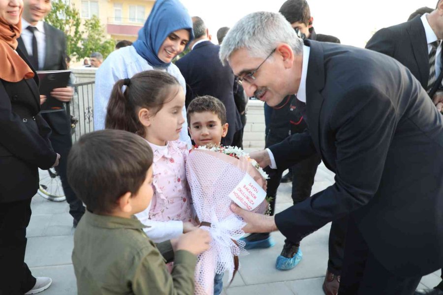 Bakan Yardımcısı Yılmaz, Develi’de Okul Açılışlarına Katıldı