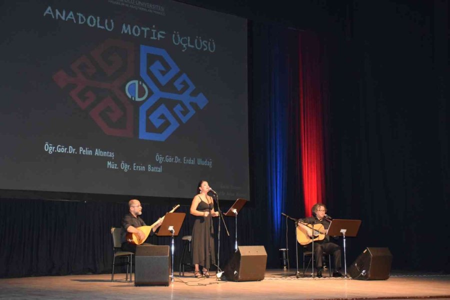 Anadolu Motif Üçlüsü Akm’de Sahne Aldı