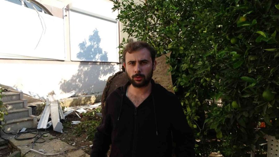 Otelin Patlayan Dev Su Tankı 150 Metre Uçup Daireyi Harabeye Çevirdi