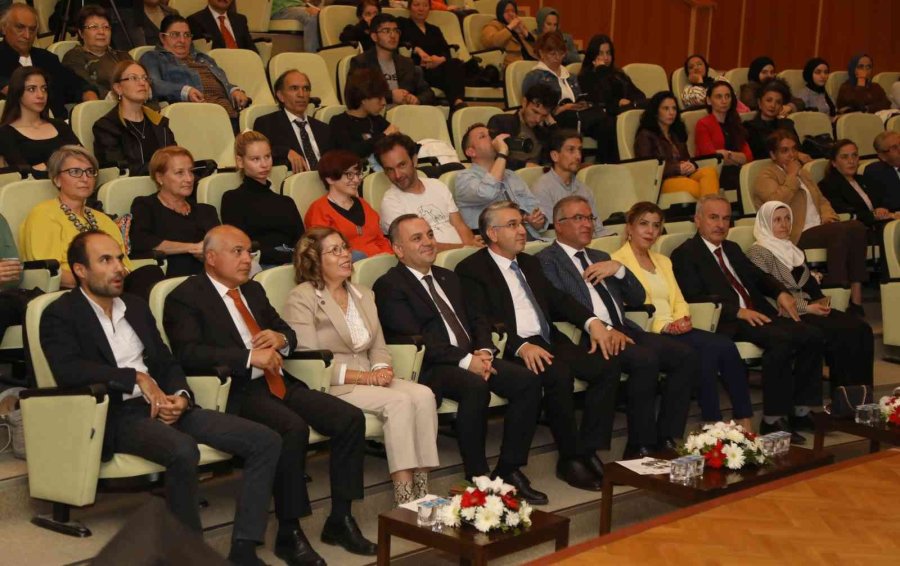 Erü’de “mimari Taş Oymacılığı Programı” Projesi’nin Kapanış Toplantısı Gerçekleştirildi