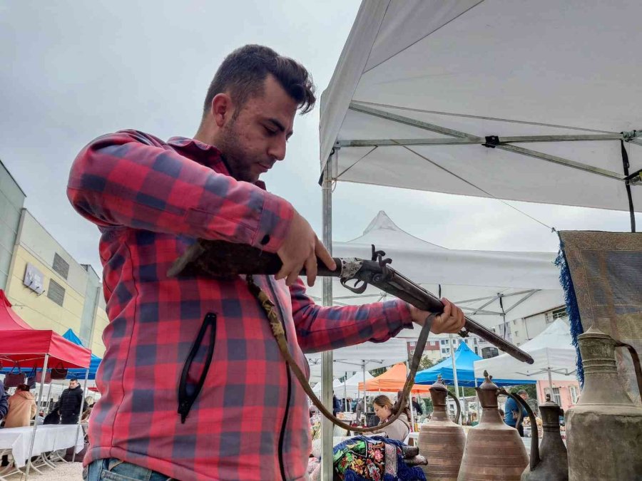 Tarihi Tüfek İlk Günkü Gibi Saklanıyor