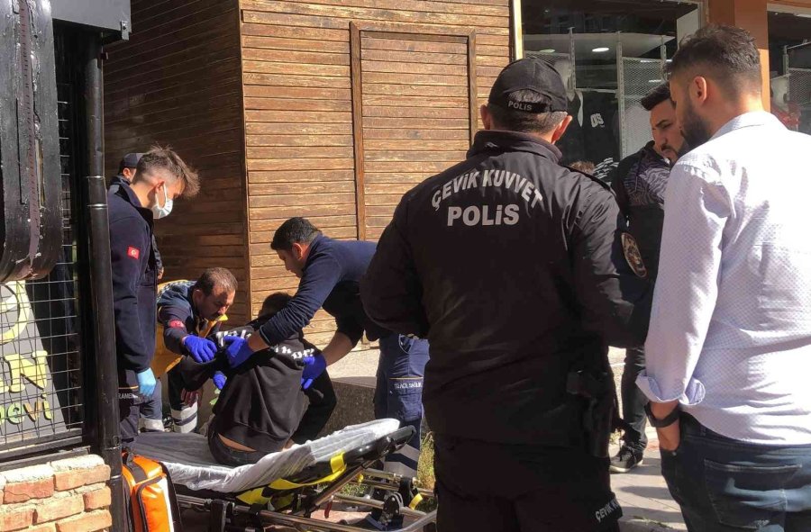 Karaman’da Yabancı Uyruklu Kadın Oğlunu Bıçakladı