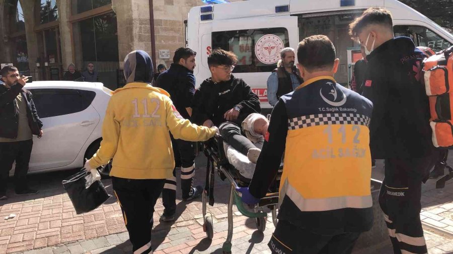 Karaman’da Yabancı Uyruklu Kadın Oğlunu Bıçakladı