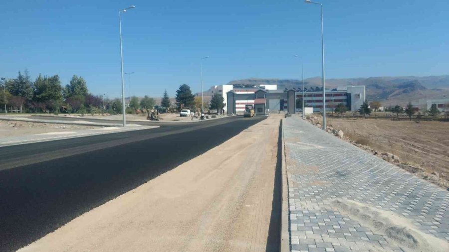 Öğrenci Dostu Büyükşehir Belediyesi Eğitime De Yol Açtı