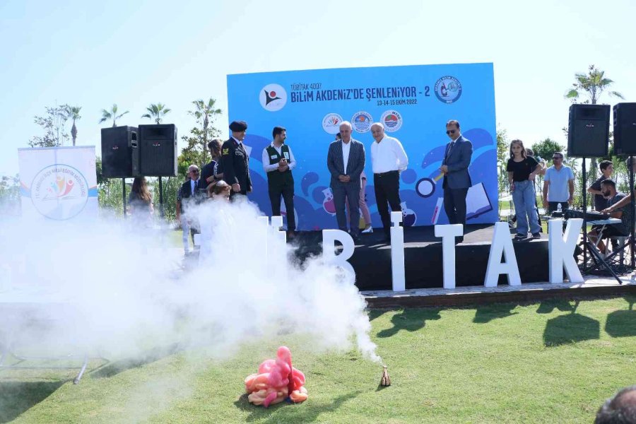 Tübitak Bilim Şenliği Açılışı Yapıldı