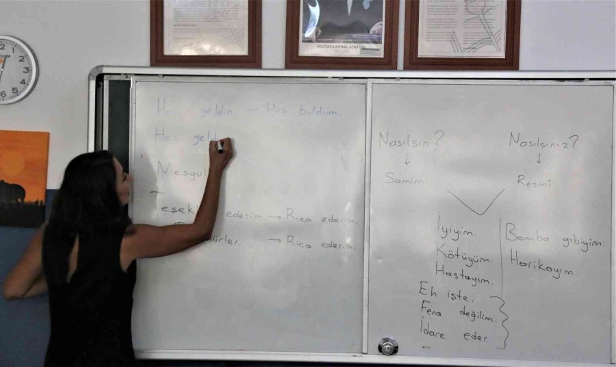 Savaşta Ayrı Düştüler, Türkçede Birleştiler