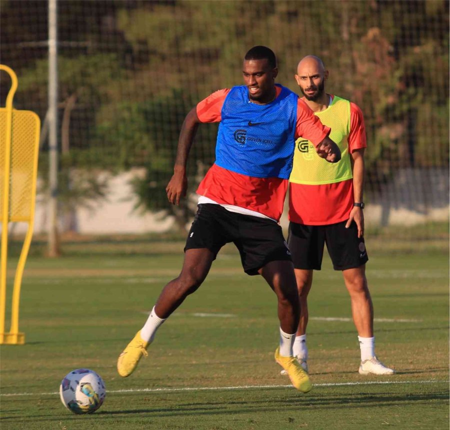 Fta Antalyaspor İle Corendon Alanyaspor 37. Randevuda