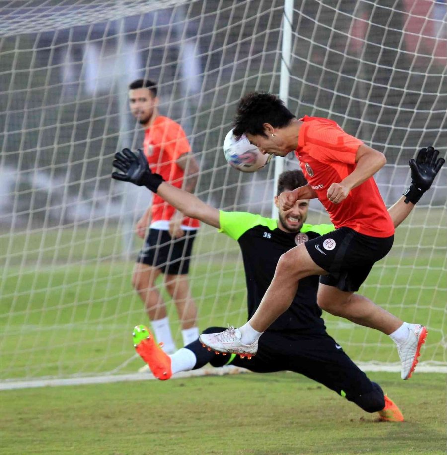 Fta Antalyaspor İle Corendon Alanyaspor 37. Randevuda