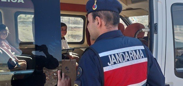 Jandarma Uygulamalarında 28 Araca 16 Bin 626 Lira Ceza Uygulandı