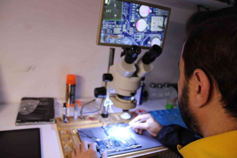 Yüksek Voltaj İle Yanan Bilgisayar Ana Kartlarının İhtiyacı ‘ups’ Oluyor