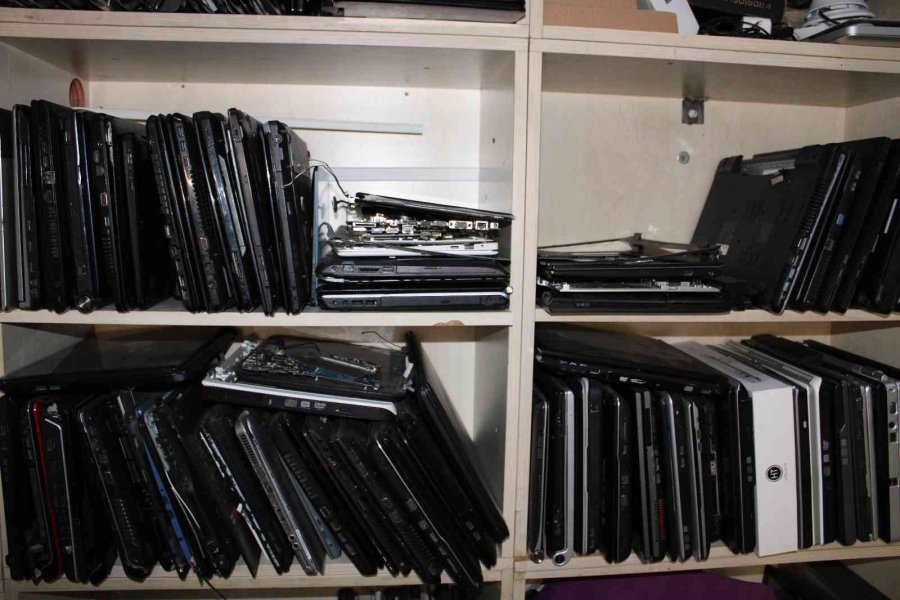 Yüksek Voltaj İle Yanan Bilgisayar Ana Kartlarının İhtiyacı ‘ups’ Oluyor