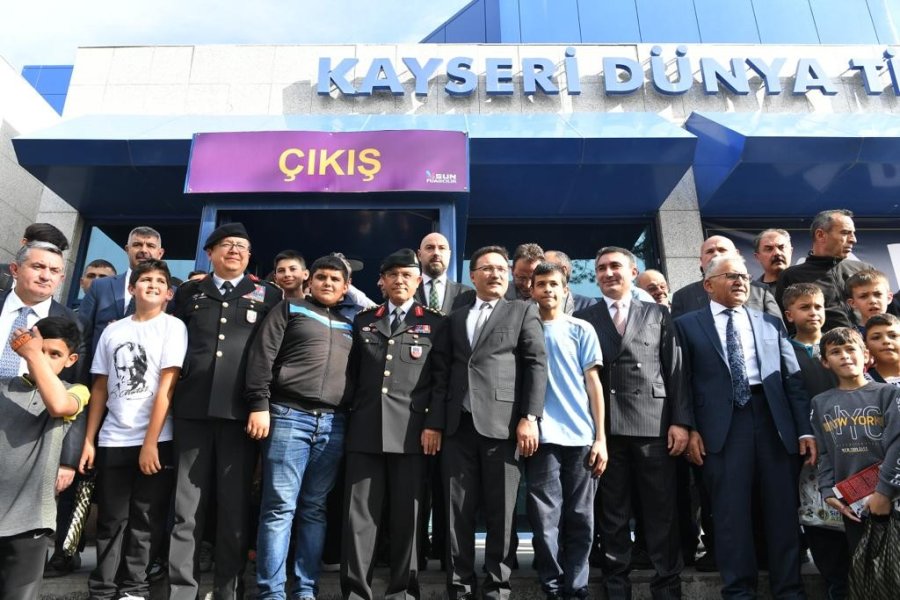 Kayseri 5. Kitap Fuarı Açıldı