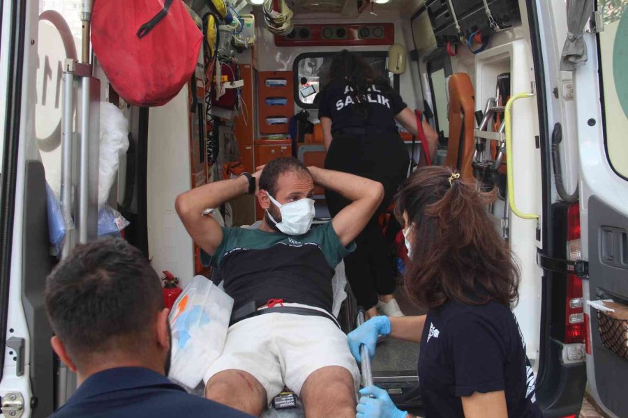 Antalya’da İlginç Olay: Korkusu Yüzünden Paniğe Kapılınca Silahla Yaralama Şüphelisi Oldu
