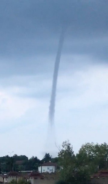 Manavgat’ta Denizde Oluşan Dev Hortum Korkuttu