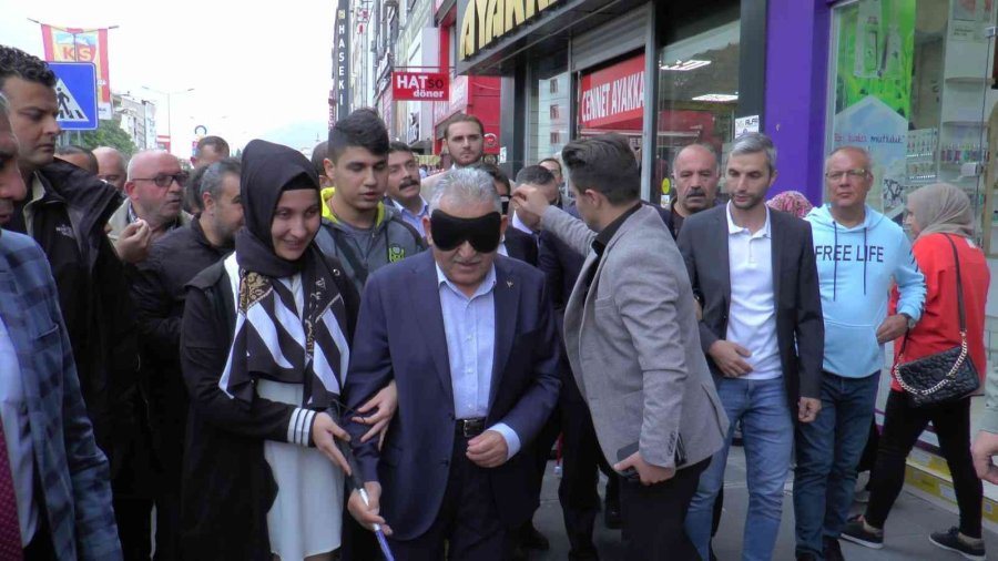 Protokolden Göz Bantlı, Değnekli Farkındalık