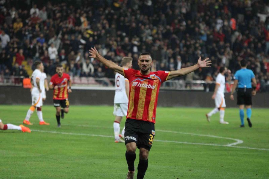 Spor Toto Süper Lig: Kayserispor: 2 - Galatasaray: 0 (ilk Yarı)