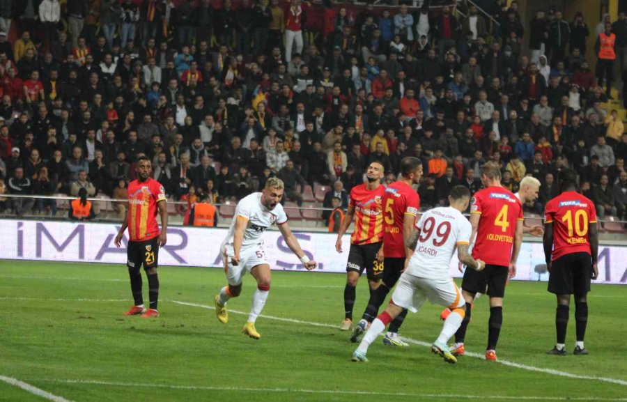 Spor Toto Süper Lig: Kayserispor: 2 - Galatasaray: 1 (maç Sonucu)
