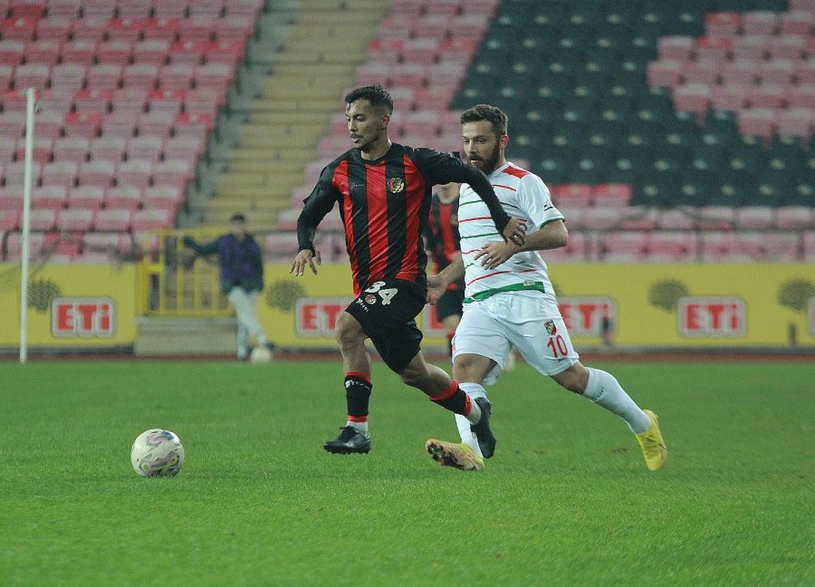 Tff 3.lig: Eskişehirspor: 0 - Karşıyaka: 1