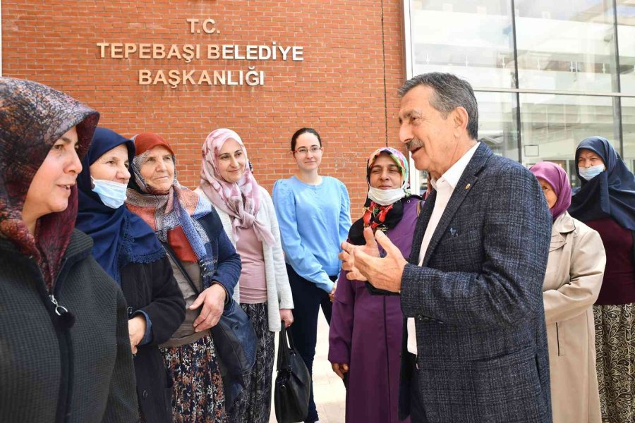 İlçe Sakini Kadınlar Tepebaşı Belediyesinin Projelerini Yerinde Gördü