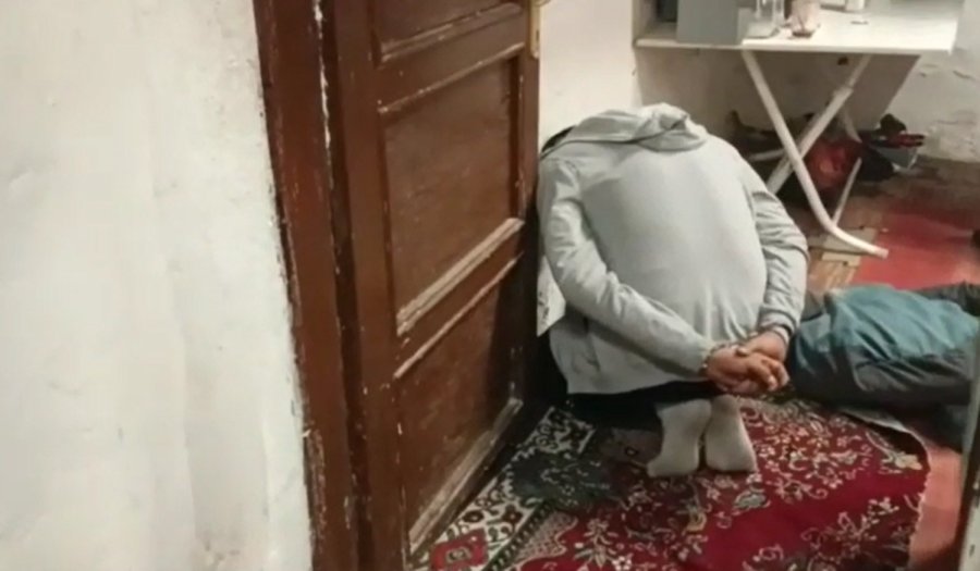 Narkotik Ekipleri Uyuşturucu Tacirlerini Böyle Yakaladı