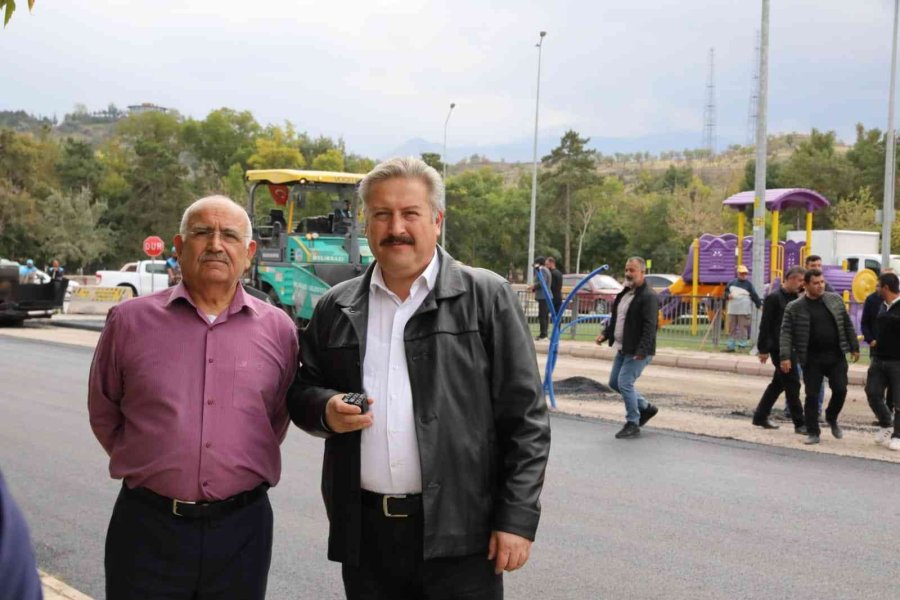 Hürriyet Mahallesi’nde 2 Kilometrelik Hat Yenileniyor