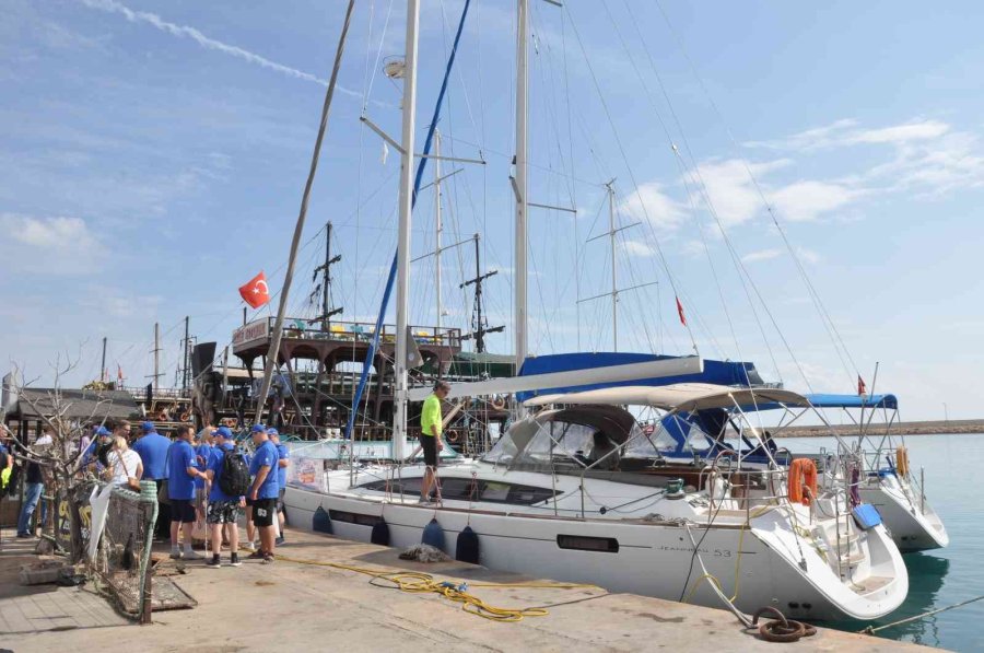 Silifke’de Yelkenli Yarışı Ve Çevre Temizliği Etkinliği
