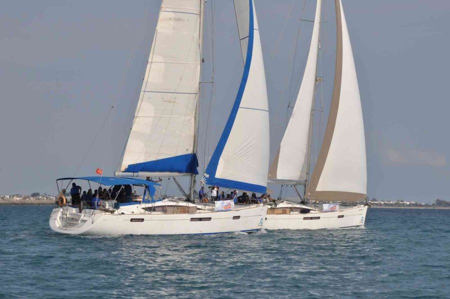 Silifke’de Yelkenli Yarışı Ve Çevre Temizliği Etkinliği