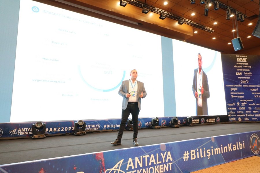 Antalya’da Akdeniz Bilişim Zirvesi Gerçekleştirildi