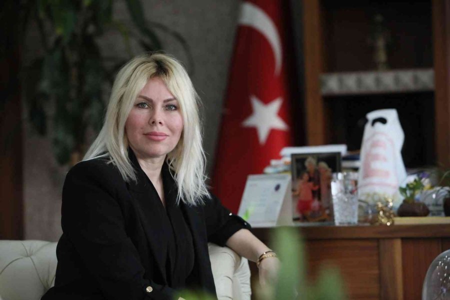 Aü Rektörü Özkan, "bilişimin Potansiyeli Turizmden Yüksek"
