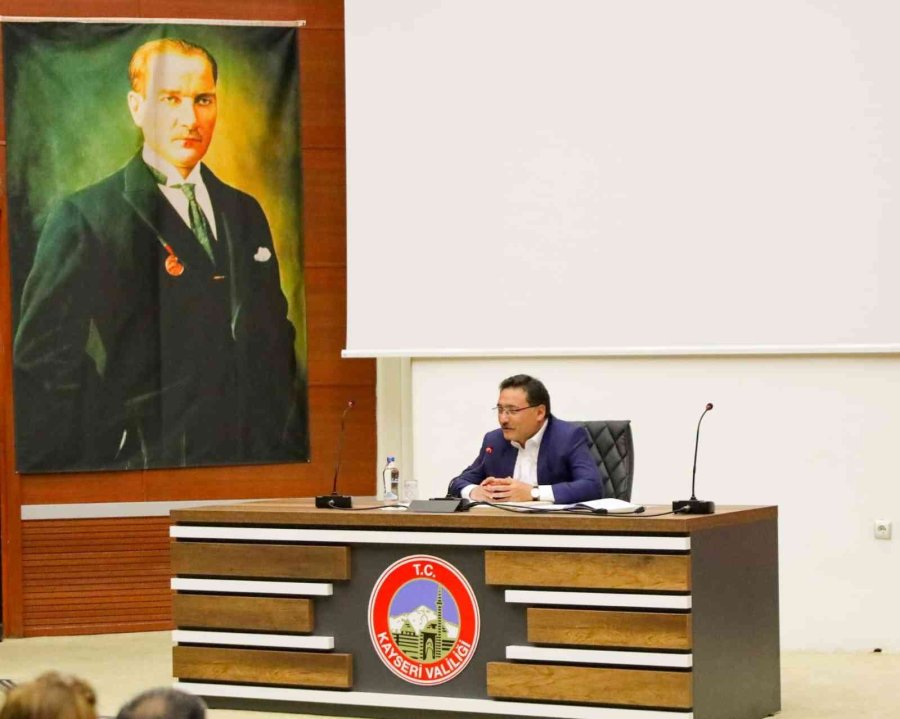 Vali Çiçek: “amacımız Vatandaşlarımıza En İyi Hizmeti Sunmak”