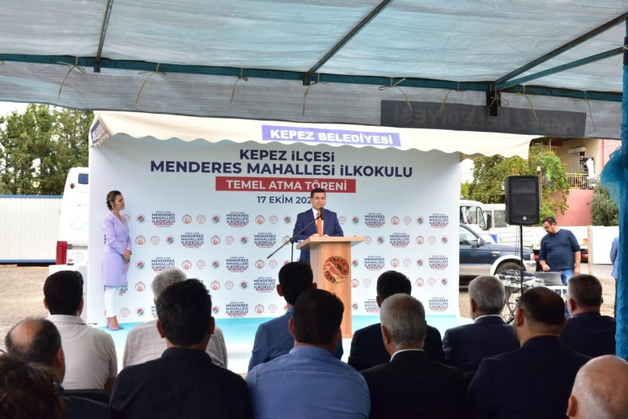 Kepez’de 32 Derslikli Okulun Temeli Öğrencilerle Atıldı