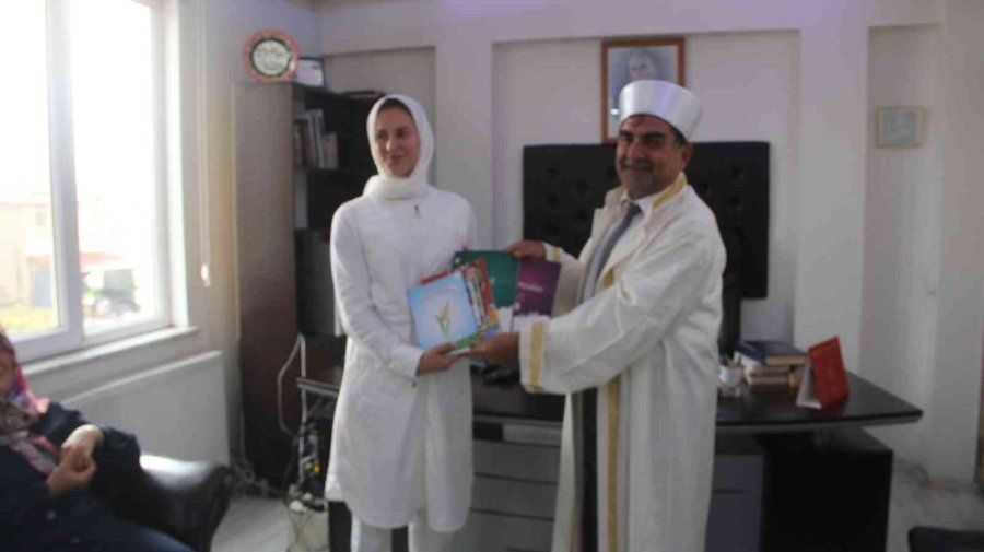 Mut Müftüsüne Macar Gelin