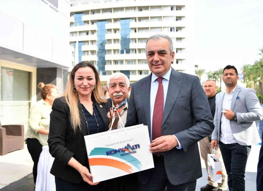 Başkan Esen: "muhtarlarımızla Uyum İçinde Çalışıyoruz"