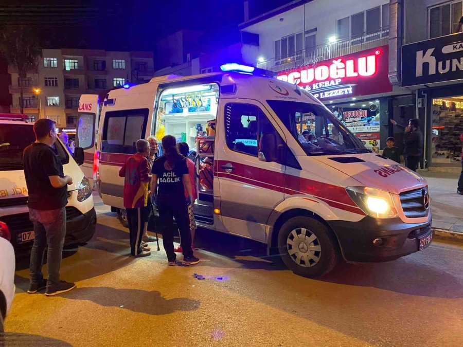 82 Yaşındaki Sürücü Ortalığı Savaş Alanına Çevirdi: 3 Yaralı