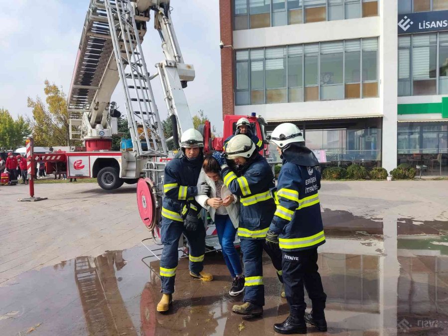 Afad’dan Nefes Kesen Deprem Tatbikatı
