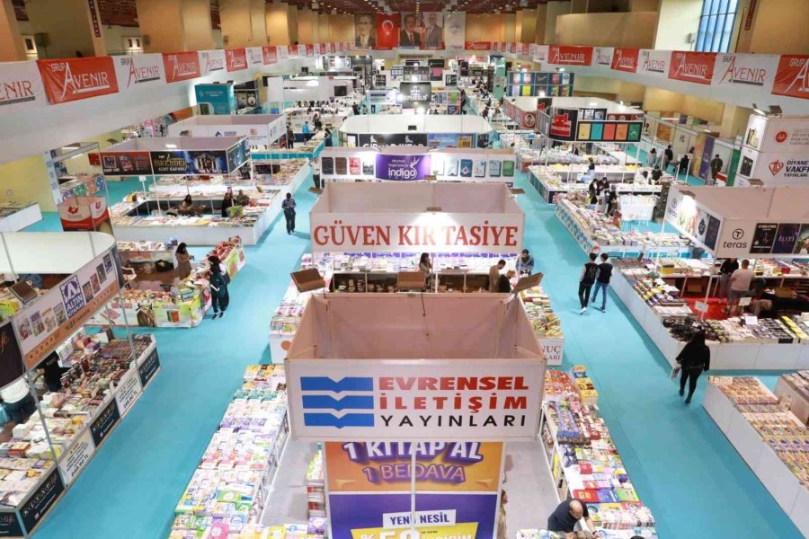 Büyükşehir Kaymek, 5. Kayseri Kitap Fuarı’nda Kitapseverlerle Buluşuyor