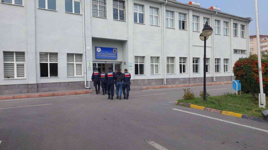 Kayseri’de Deaş Üyesi 2 Kişi Yakalandı