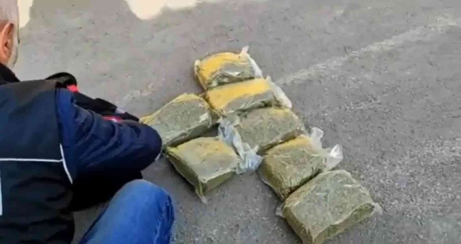 Yolcu Otobüsünde 12 Kilo Uyuşturucu Ele Geçirildi