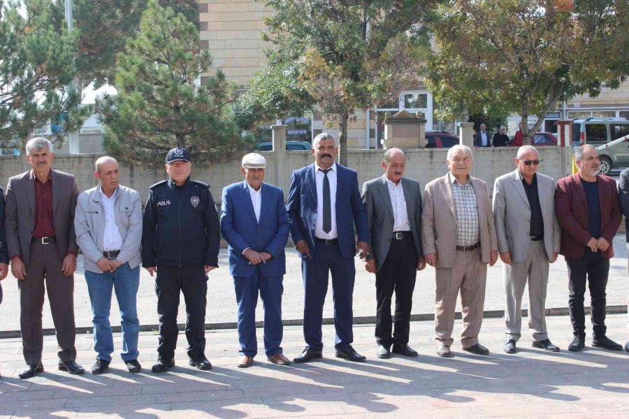 Tomarza’da Muhtarlar Günü Kutlandı