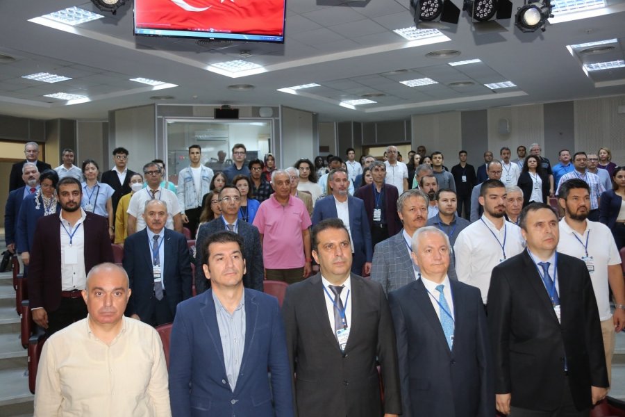 Meyvede Hasat Masraflarını Azaltmanın Yolu Mekanizasyondan Geçiyor