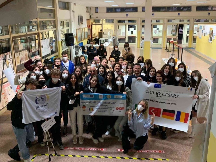 Eskişehir Mustafa Kemal Atatürk Mesleki Ve Teknik Anadolu Lisesi, ‘iki Erasmus + Projesi’nin Kapanışını Yapıyor