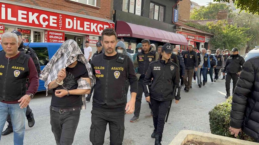 Eskişehir’deki Fuhuş Operasyonunda 9 Tutuklama