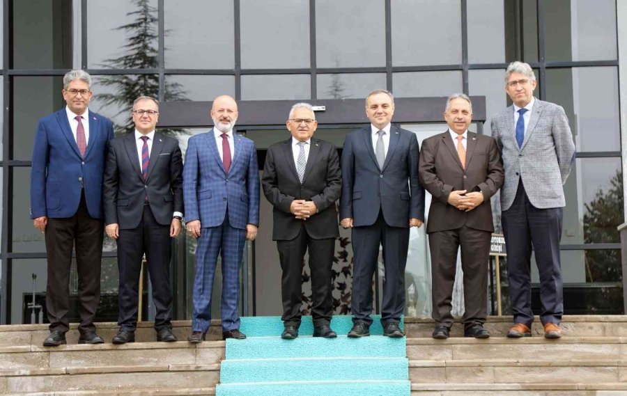 Başkanlardan Rektör Altun’a Hayırlı Olsun Ziyareti