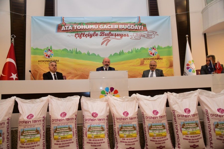 Çiftçilere Ata Yadigarı 28 Kromozomlu ’gacer Buğdayı’ Dağıtıldı