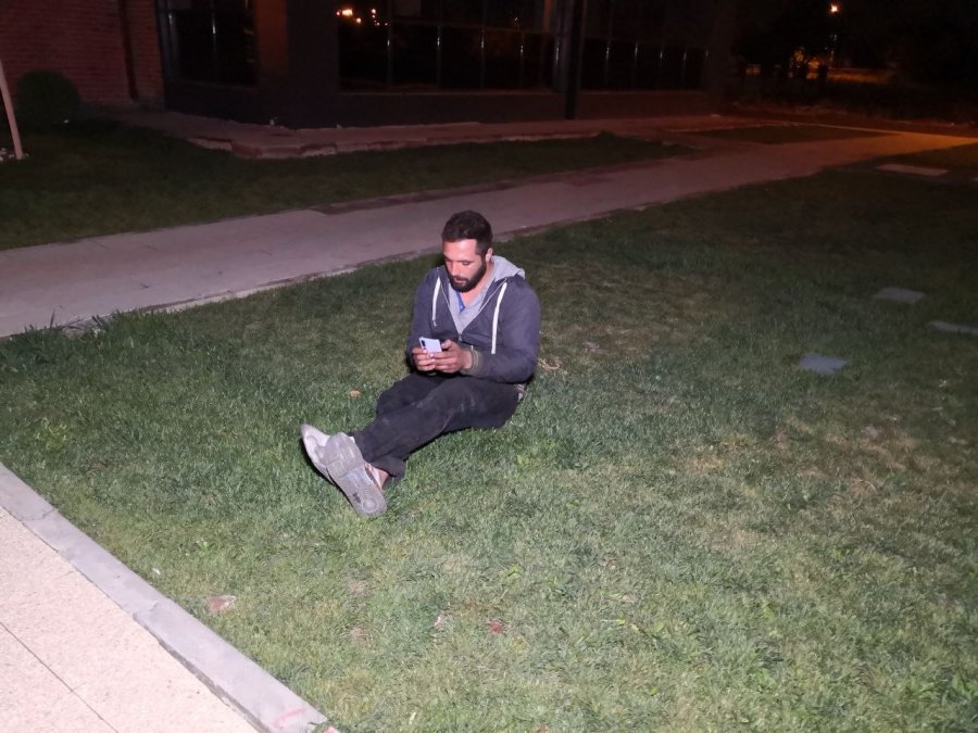 Alkollü Araç Kullanırken Kaza Yaptı, Önce Arabaya Yattı, Sonra Polise Ağladı