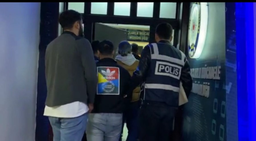 Kayseri’de Nitelikli Dolandırıcılık Yapanlara Darbe: 36 Gözaltı