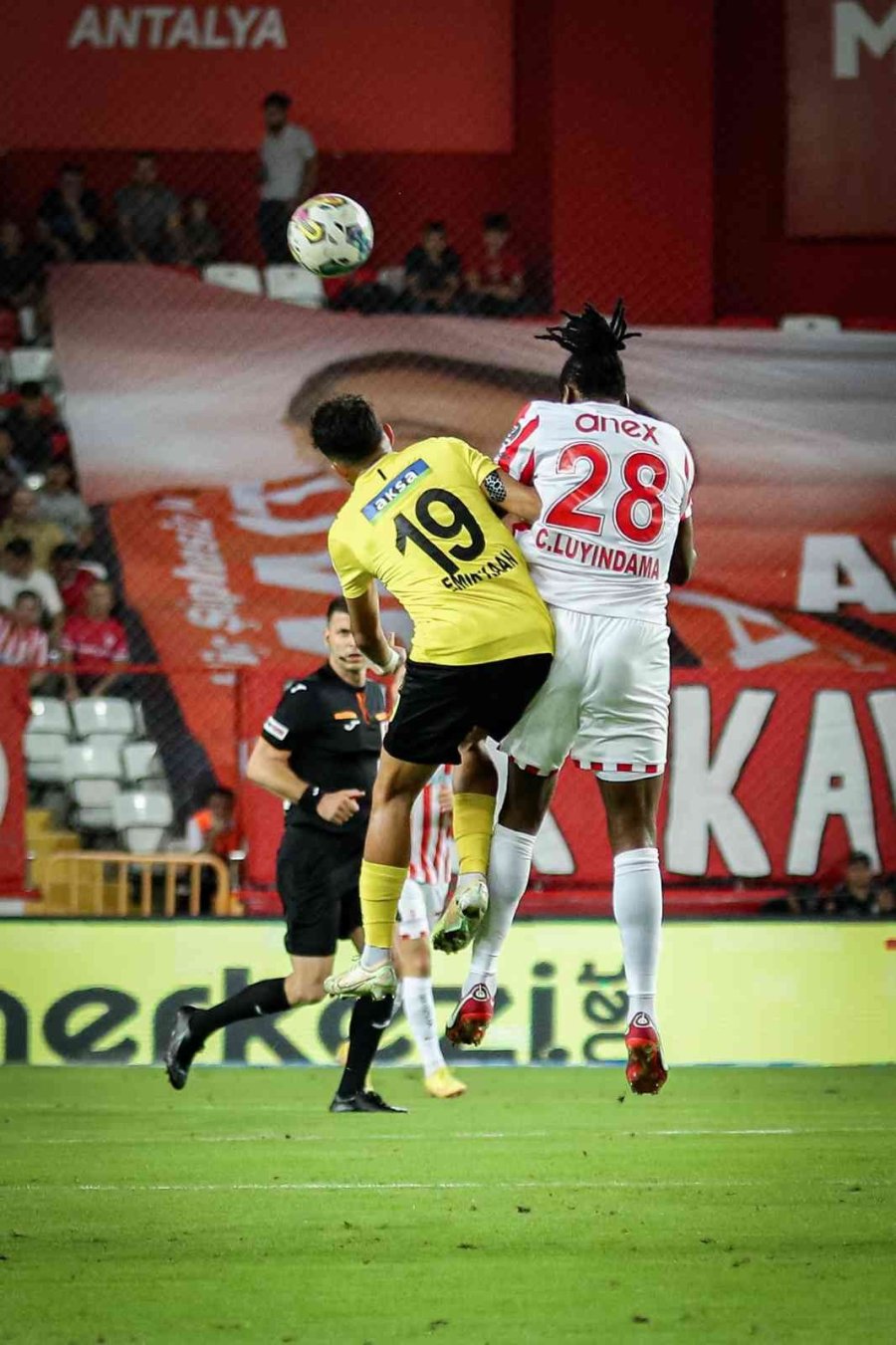 Spor Toto Süper Lig: Fta Antalyaspor: 1 - İstanbulspor: 1 (ilk Yarı)