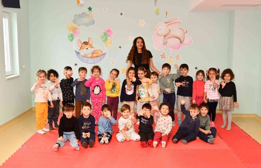 Çocuklar Yoga İle Keşfetmeyi Öğreniyor