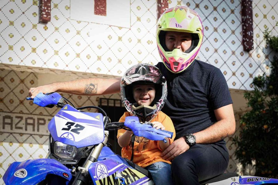 Hırsızlar, Kenan Sofuoğlu Hayranı Minik Göktürk’ün Hayallerini Çaldı