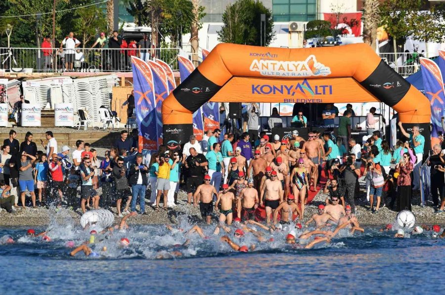 Konyaaltı’nda Yüzme Yarışı Heyecanı Başladı